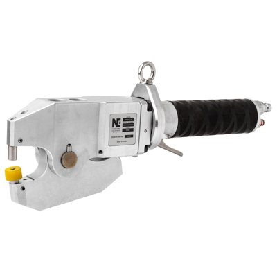 Pneumohydraulický klinčovací nástroj se zesilovačem